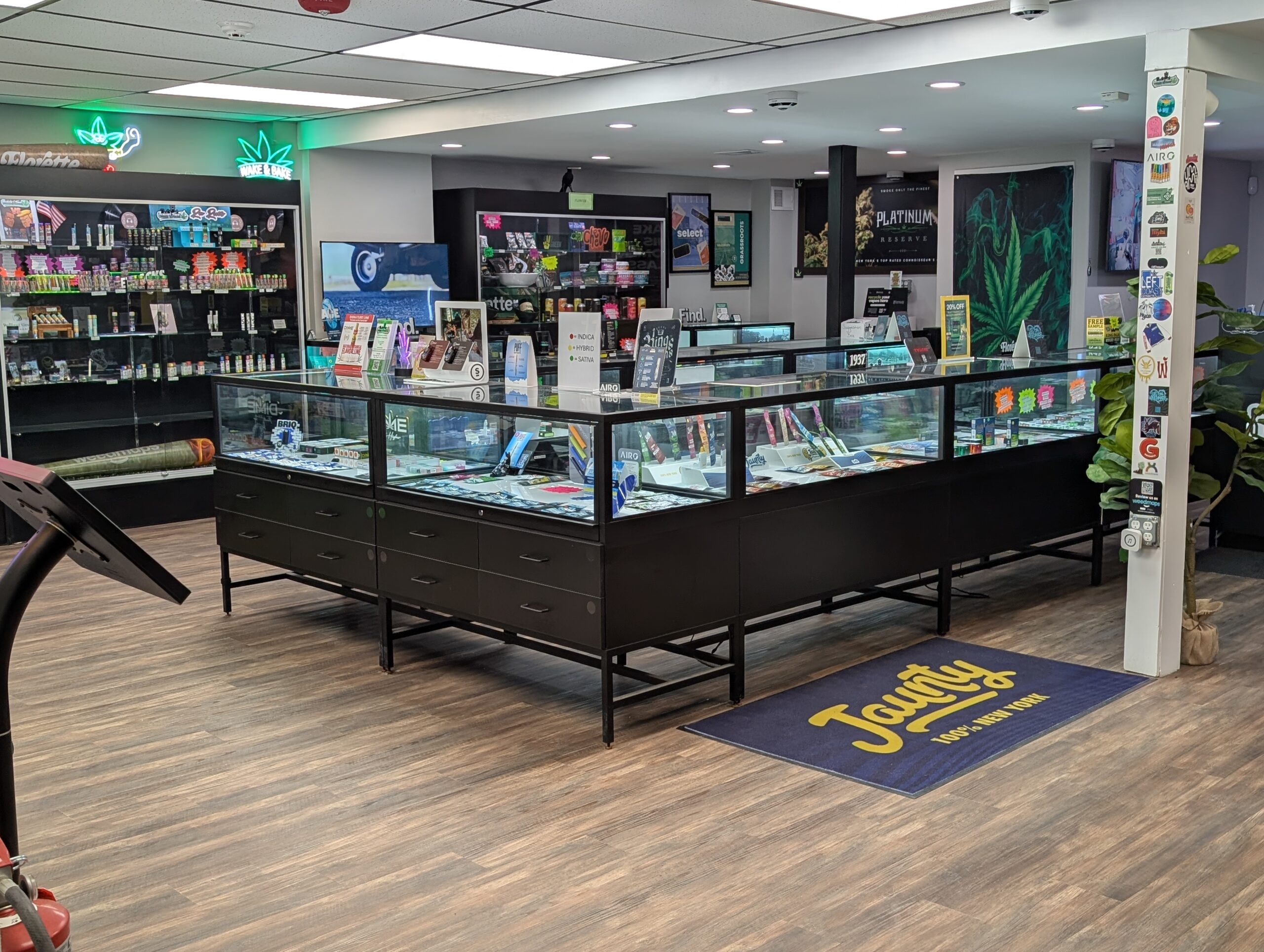 PXL_20260323_204232794